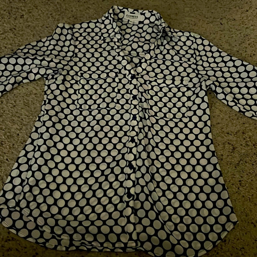 Express shirt, extra small woman’s almost new, never wear